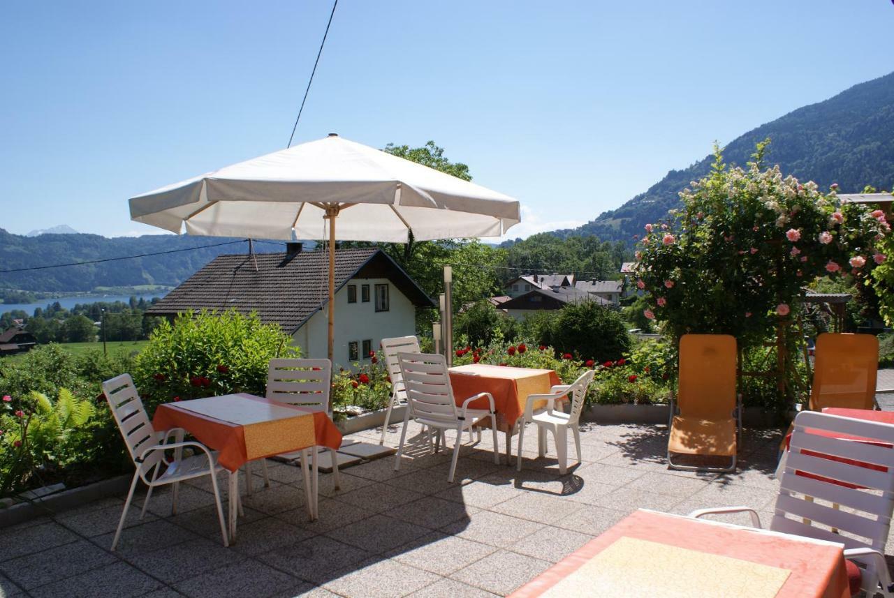 Fruehstueckspension Blasge Bodensdorf Exterior foto